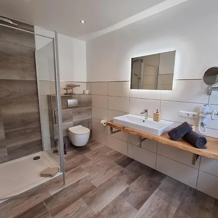 מלון Hof Barrl *