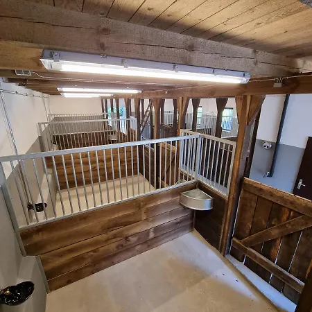 Hof Barrl Szálloda Schneverdingen