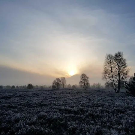 Hof Barrl Szálloda *